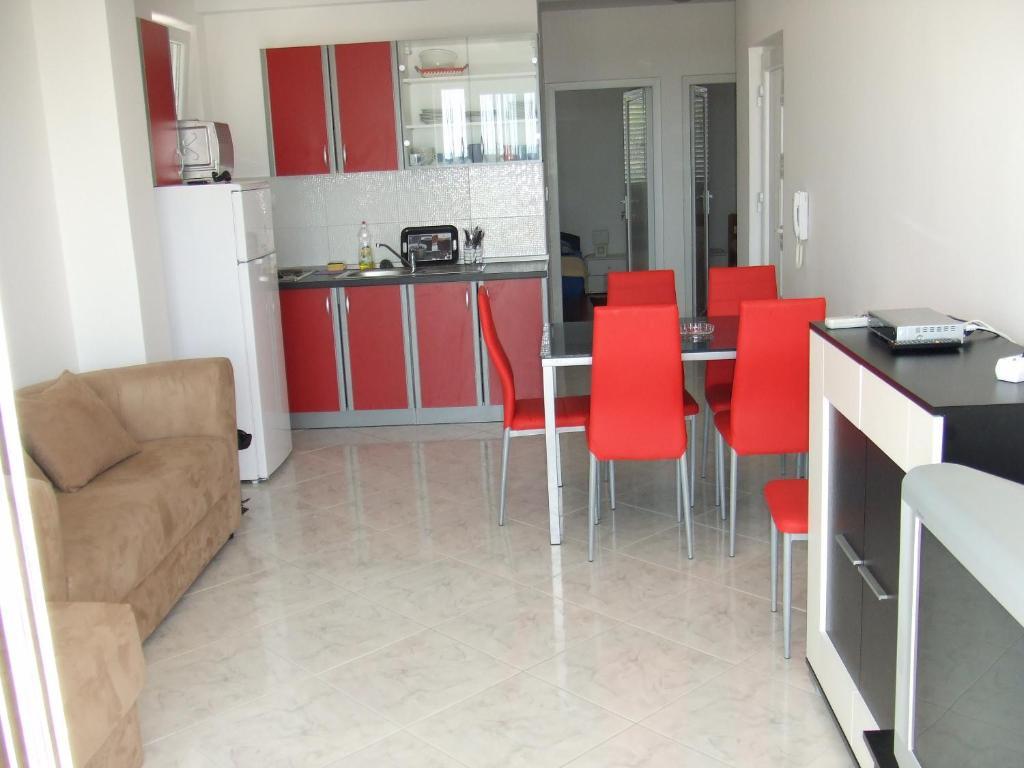 Apartments Diva Novalja Cameră foto